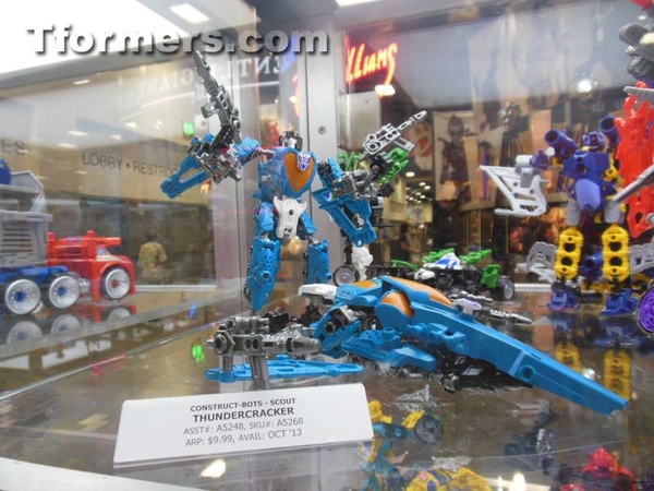 Transformers Sdcc 2013 Preview Night  (94 of 306)